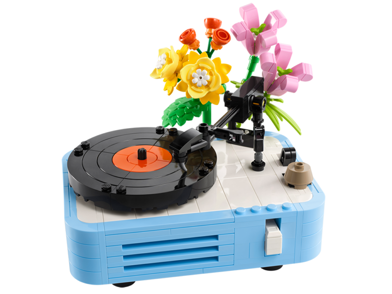 LEGO set 31172 Record Player with Flowers