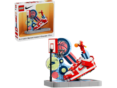 LEGO set 43021 Nike Dunk Trickshot
