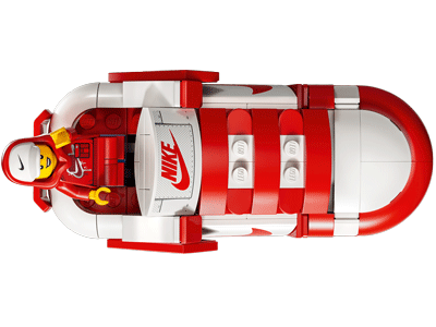 LEGO set 43021 Nike Dunk Trickshot