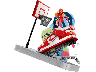 LEGO set 43021 Nike Dunk Trickshot
