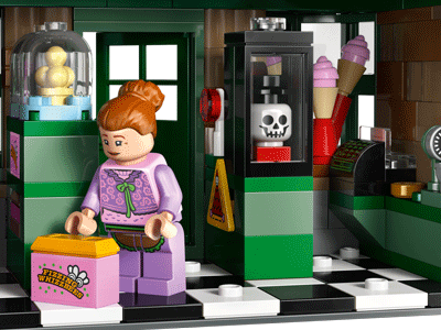 LEGO set 76457 Hogsmeade Village – Collectors' Edition