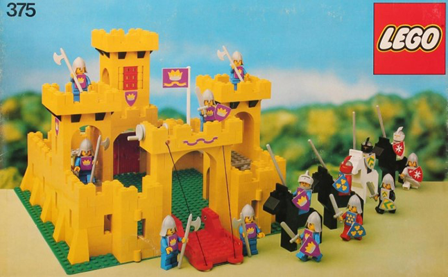 LEGO 375 Yellow Castle